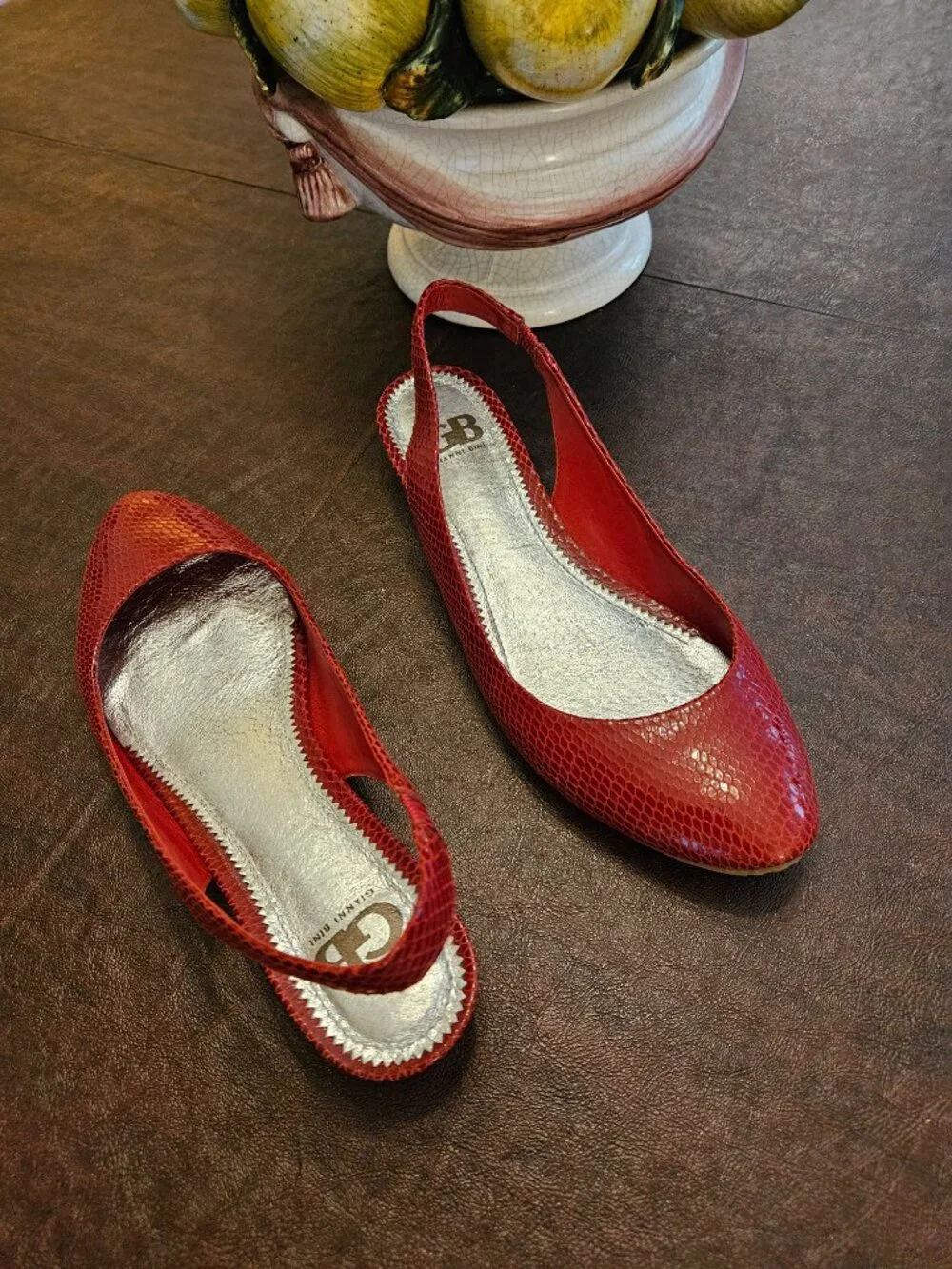 Shoes - Picture 3 of 4